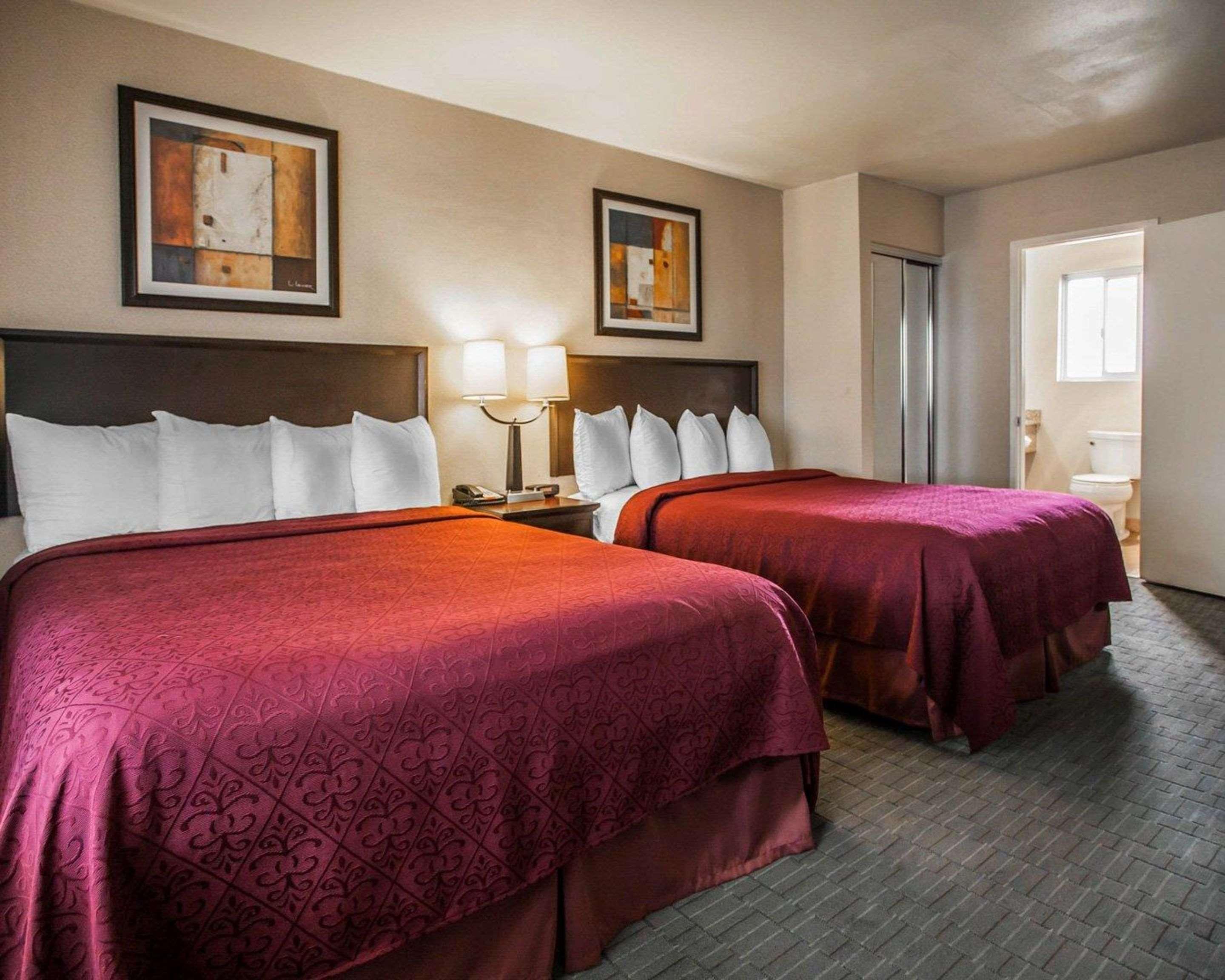 Quality Inn & Suites Anaheim At The Park Exteriör bild