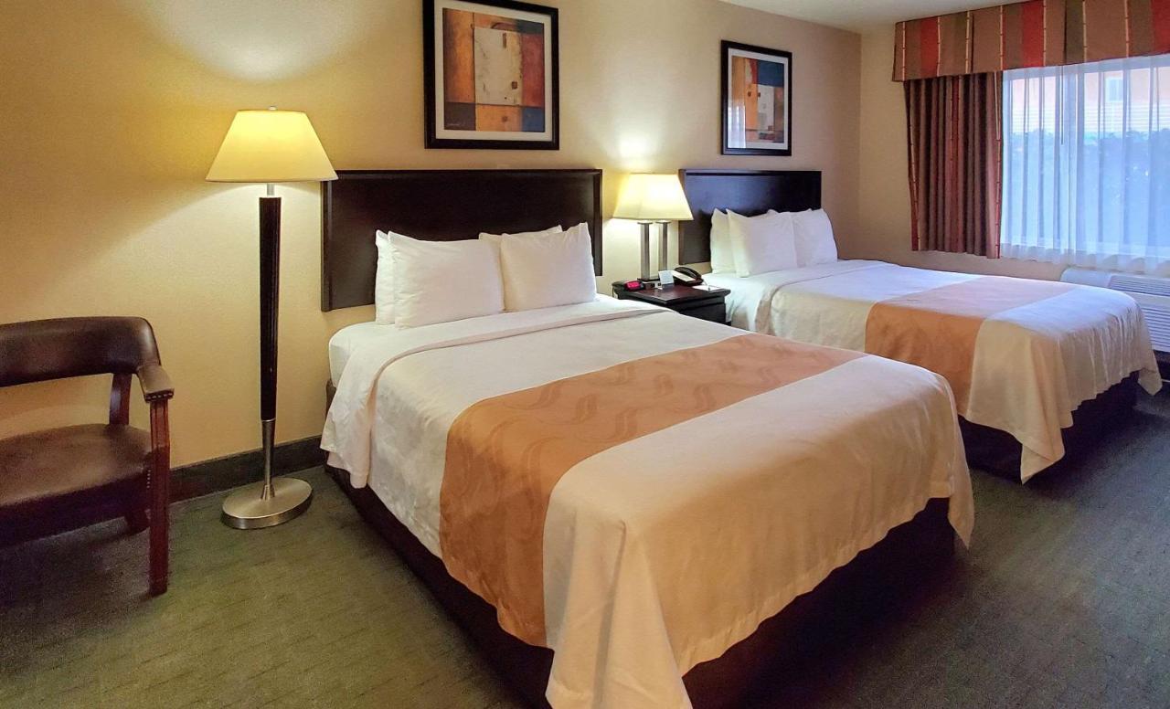 Quality Inn & Suites Anaheim At The Park Exteriör bild