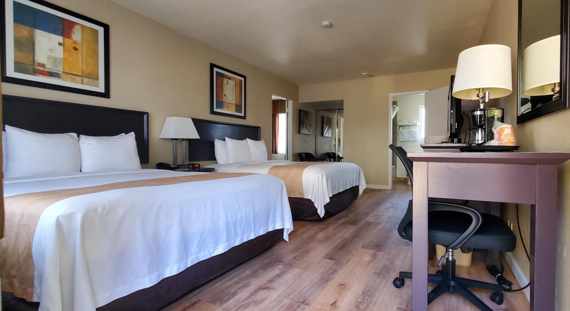Quality Inn & Suites Anaheim At The Park Exteriör bild